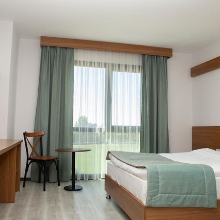 Business Express Hotel Rodostó Kültér fotó